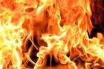 Заброшенные гаражи горели в Уссурийске