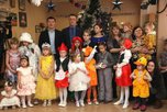 Депутаты УГО поздравили детей с Новым годом