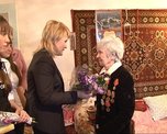 Ветерану Марии Мельниковой вручили юбилейную медаль