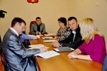В рамках Общероссийского дня приема граждан глава администрации УГО ответил на обращения уссурийцев