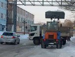 Сегодня для расчистки Уссурийска от снега задействованы 19 единиц техники и 52 дорожных рабочих