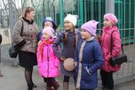 Первую экскурсию для школьников провели работники зооэкспозиции в городском парке Уссурийска