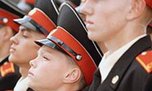Памятную доску установили в Уссурийском суворовском военном училище