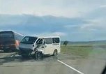 Момент жёсткого ДТП на трассе в Приморье попал на видео