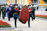 В День памяти и скорби в Уссурийске возложили цветы к Вечному огню
