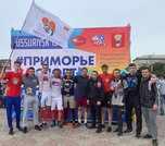 Приморские кикбоксеры поздравили Уссурийск с днем рождения
