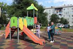В Уссурийске проверили детские площадки