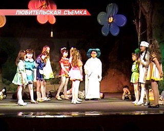 «Приключения Незнайки» завоевали гран-при фестиваля детских любительских театров