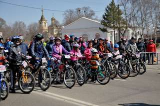 Велопробег, посвященный памяти погибших в локальных войнах, поддержали более 200 велосипедистов Приморья