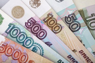 Кочегар из сауны в Уссурийске украл у клиента 15 тысяч рублей