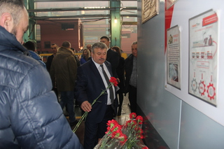 Мемориальная доска памяти воину-интернационалисту появилась на Уссурийском ЛРЗ