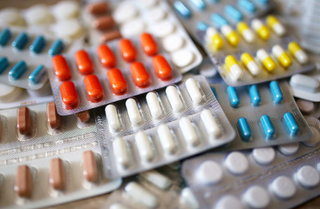 Более 13 тысяч льготников обеспечены бесплатными лекарствами в Приморье