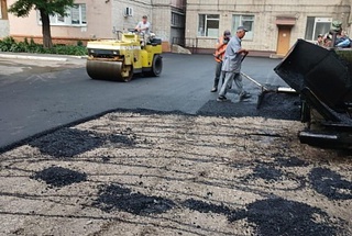 Ремонт межквартальных проездов продолжается в Уссурийске