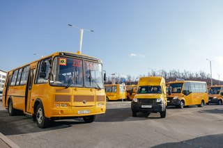 Новые автобусы получили школы Уссурийского городского округа