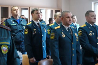  Уссурийские спасатели отметили 35-ю годовщину образования МЧС России
