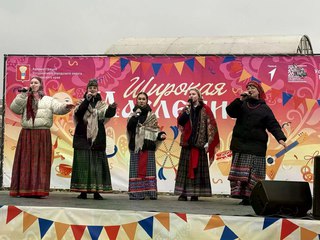 Широкая Масленица в городском парке собрала сотни горожан